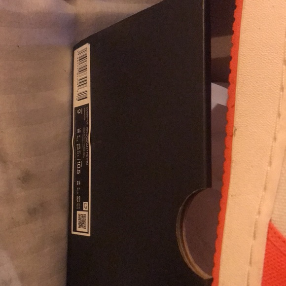 Jordan 1s - Picture 3 of 3